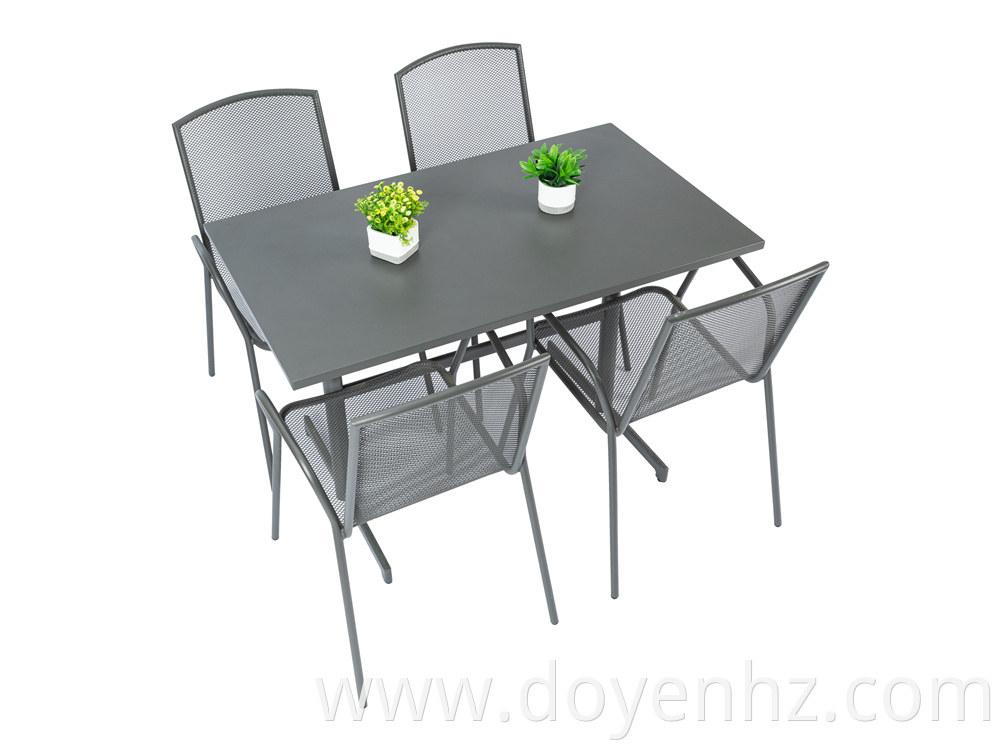 117*70cm Rectangle Folding Table and 4 Mesh Armchairs